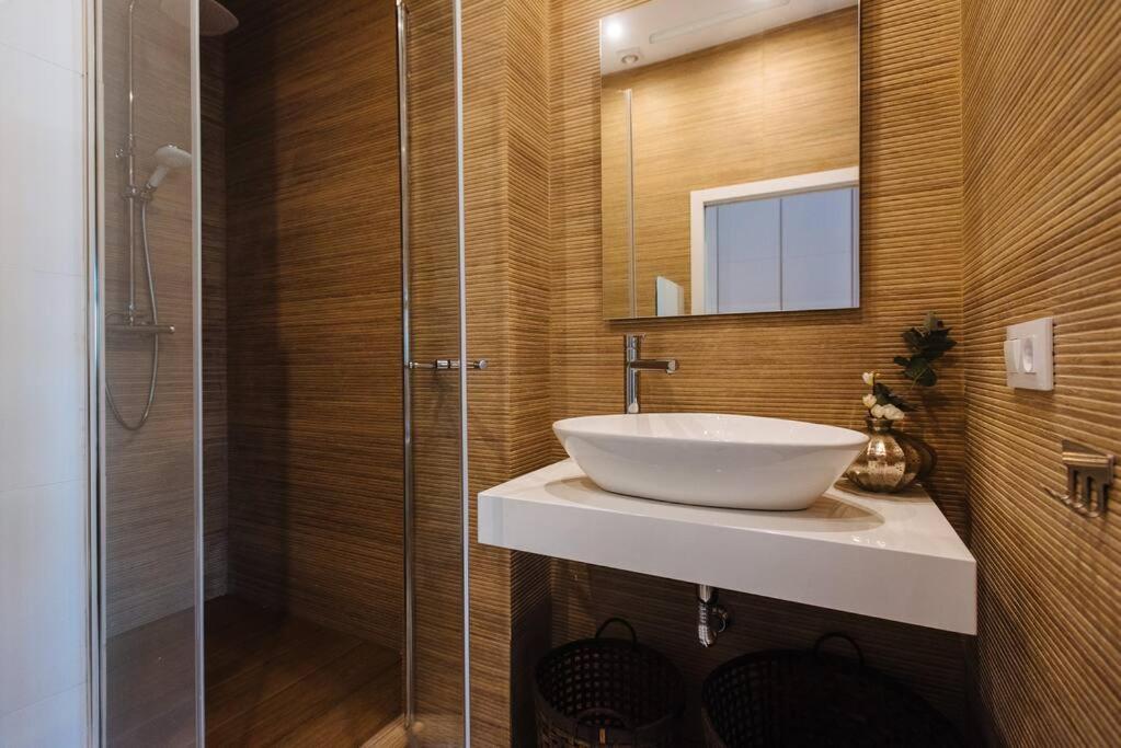 Selecta Patricio Saenz Apartment Севиля Екстериор снимка