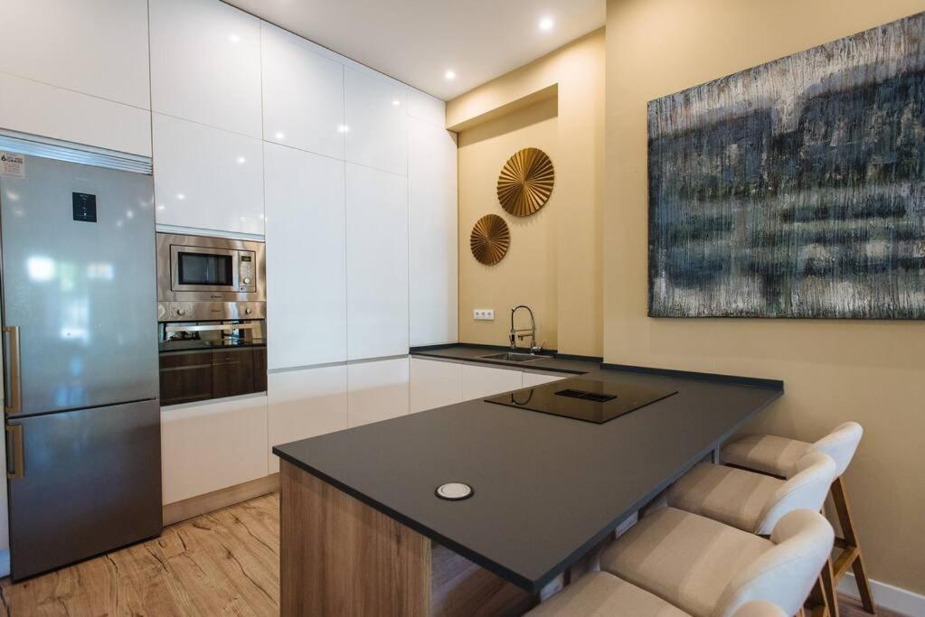 Selecta Patricio Saenz Apartment Севиля Екстериор снимка